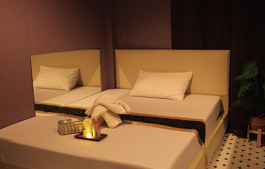 イチオシ風俗店ナビ｜タイ・バンコクNO.1風俗ポータルサイト「How?」